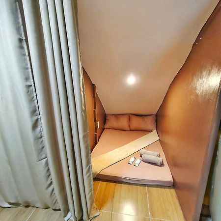 Cozy Cabin Hostel In Mactan Near Airport マクタン エクステリア 写真